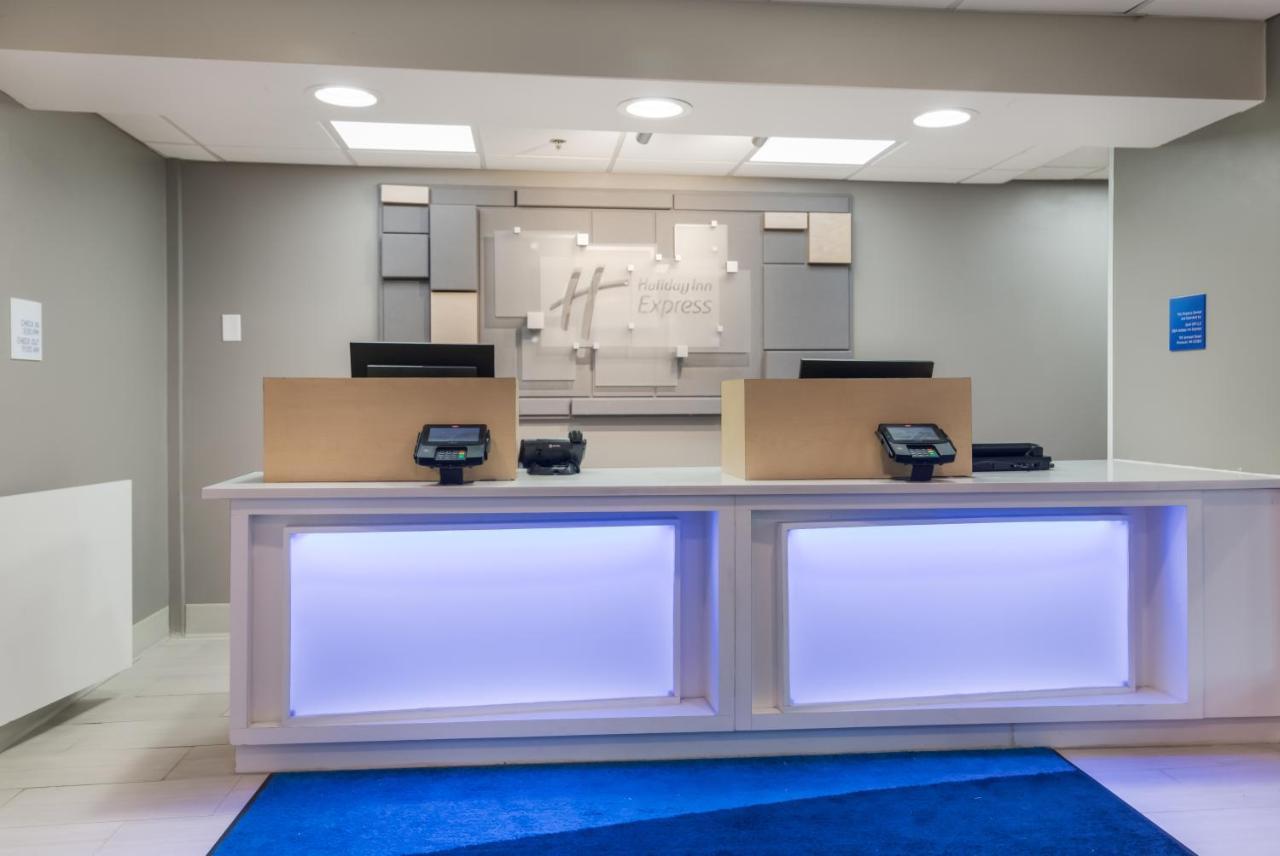 Holiday Inn Express - Plymouth By Ihg Luaran gambar