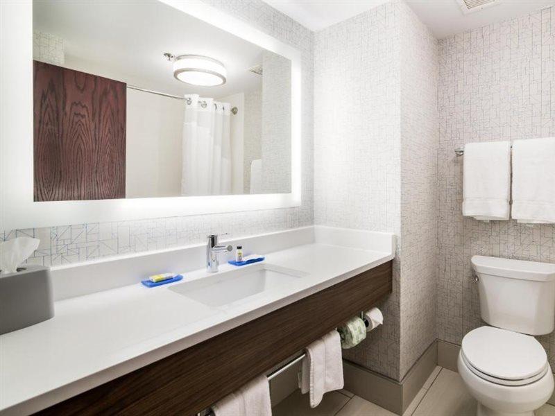 Holiday Inn Express - Plymouth By Ihg Luaran gambar